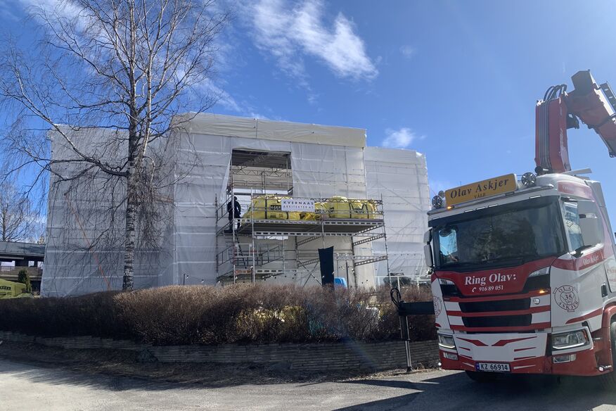 Barnålveien 1 byggeplaskilt